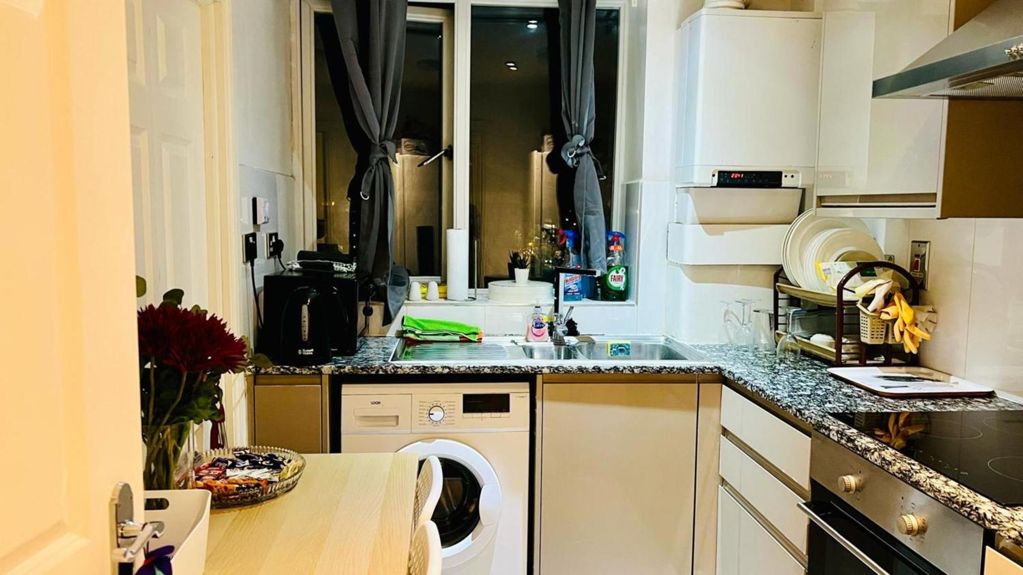 City View Sunset Luxurious Apartment In London Zone-1 Including One Family Twin Room With Its Own Stunning Private Terrace מראה חיצוני תמונה