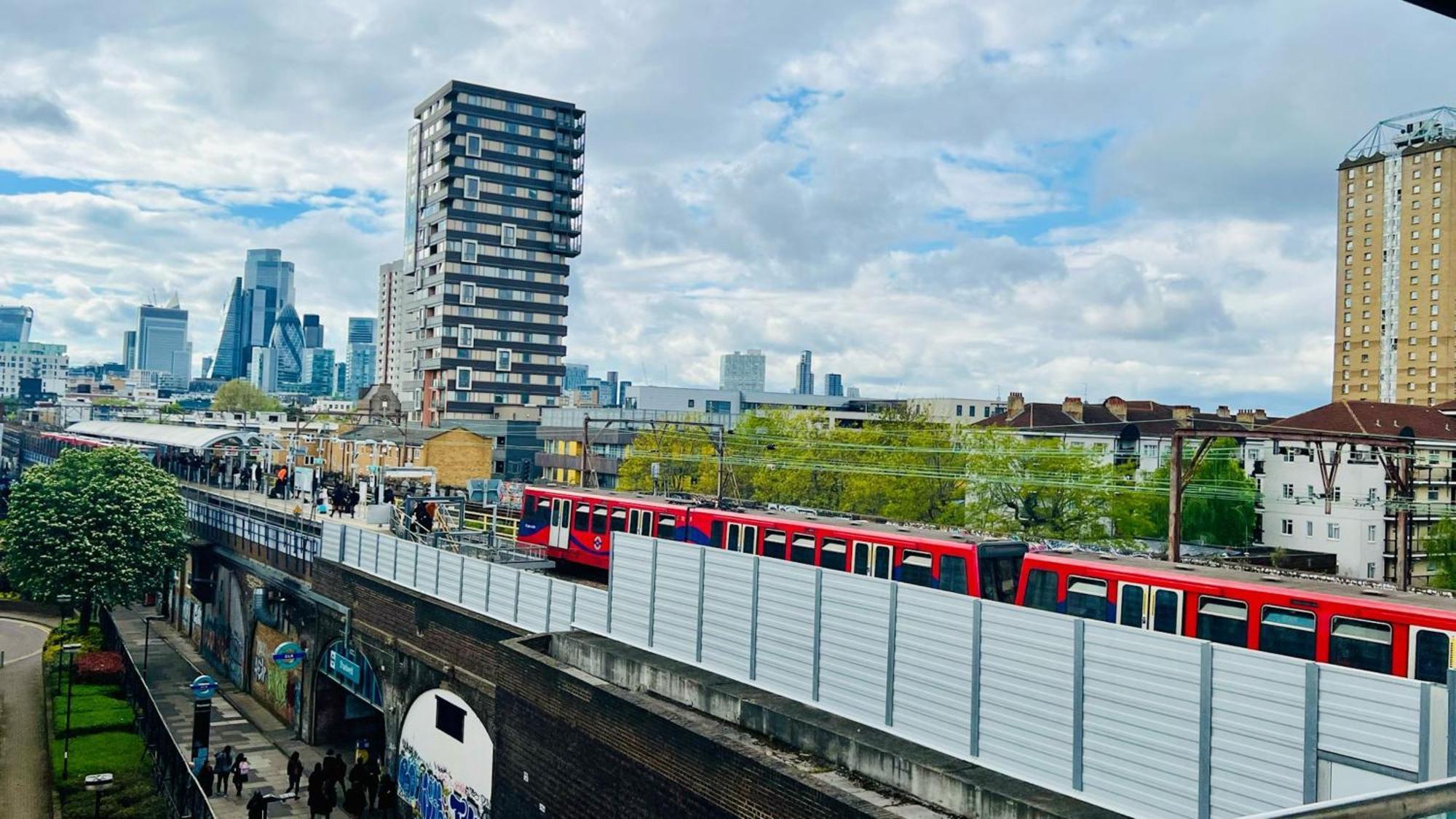 City View Sunset Luxurious Apartment In London Zone-1 Including One Family Twin Room With Its Own Stunning Private Terrace מראה חיצוני תמונה